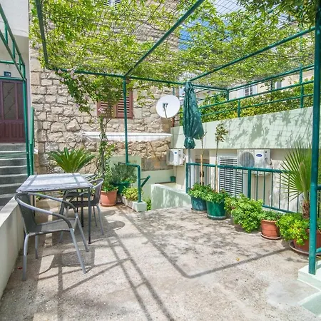 Mili 732 Makarska