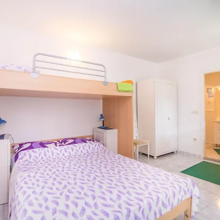 Mili 732 Vendégház 3*