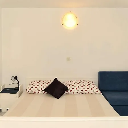 Mili 732 Vendégház Makarska